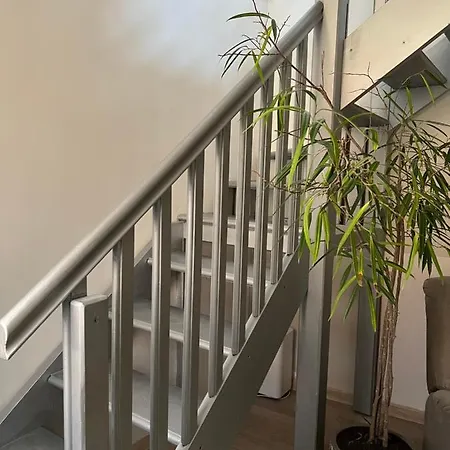 St John Street Apartment *